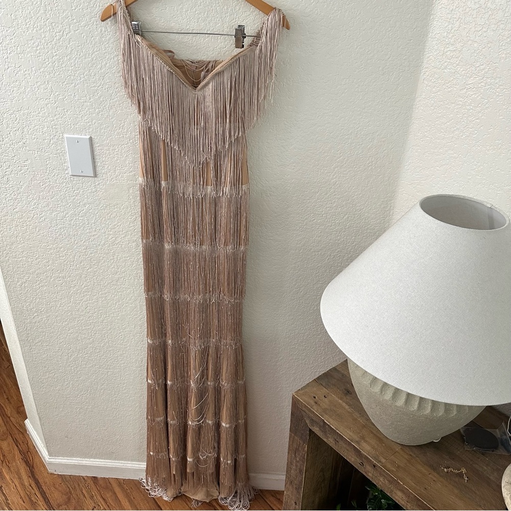 Alamour The Label Elvira Gown - Picture 6 of 13